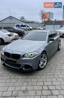 Седан BMW 5 Series 2011 в 