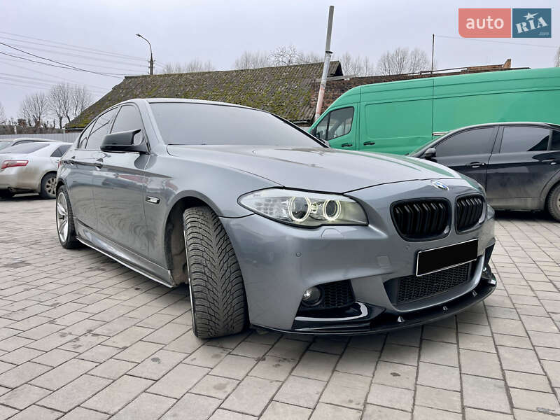 Седан BMW 5 Series 2011 в Хмельницькому