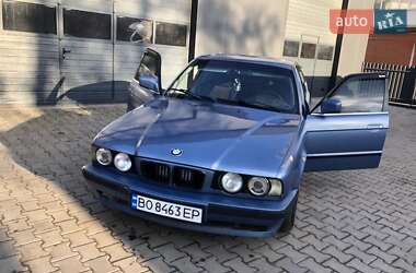 Седан BMW 5 Series 1989 в Тернополі