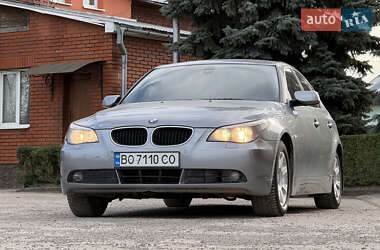 Седан BMW 5 Series 2004 в Кременце