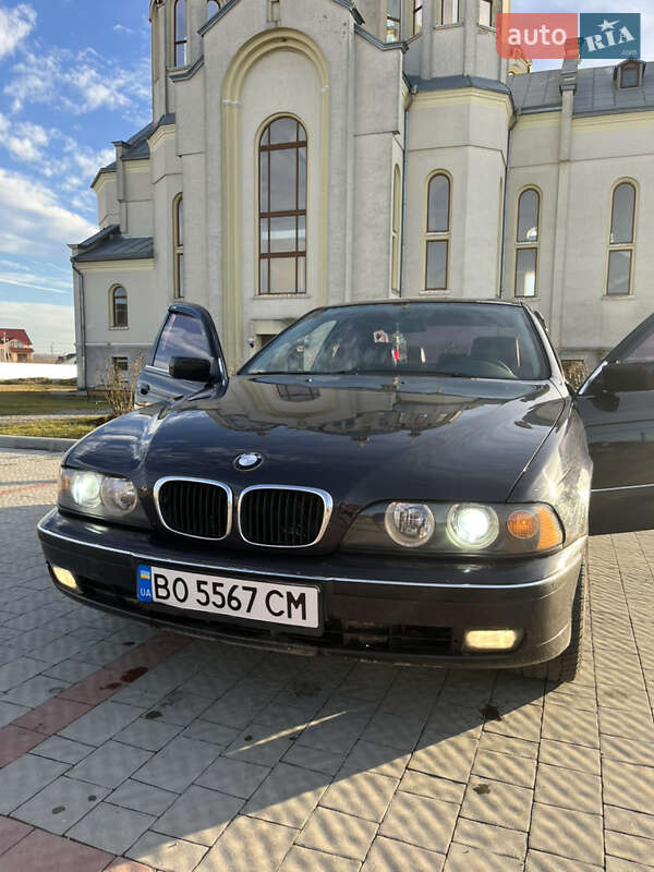 Седан BMW 5 Series 1998 в Гусятині