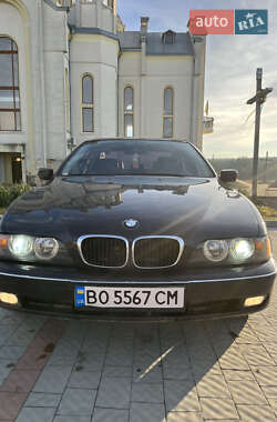 Седан BMW 5 Series 1998 в Гусятині