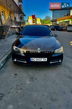 Седан BMW 5 Series 2015 в Мостиській