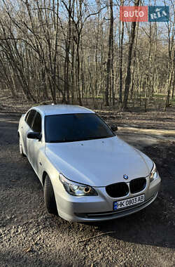 Седан BMW 5 Series 2008 в 