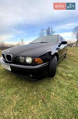 Универсал BMW 5 Series 2002 в Калуше