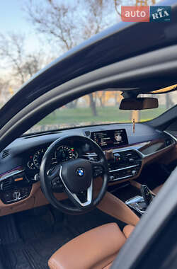 Седан BMW 5 Series 2018 в 