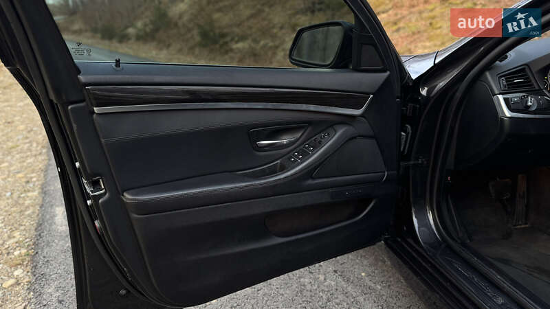 Седан BMW 5 Series 2013 в Ивано-Франковске
