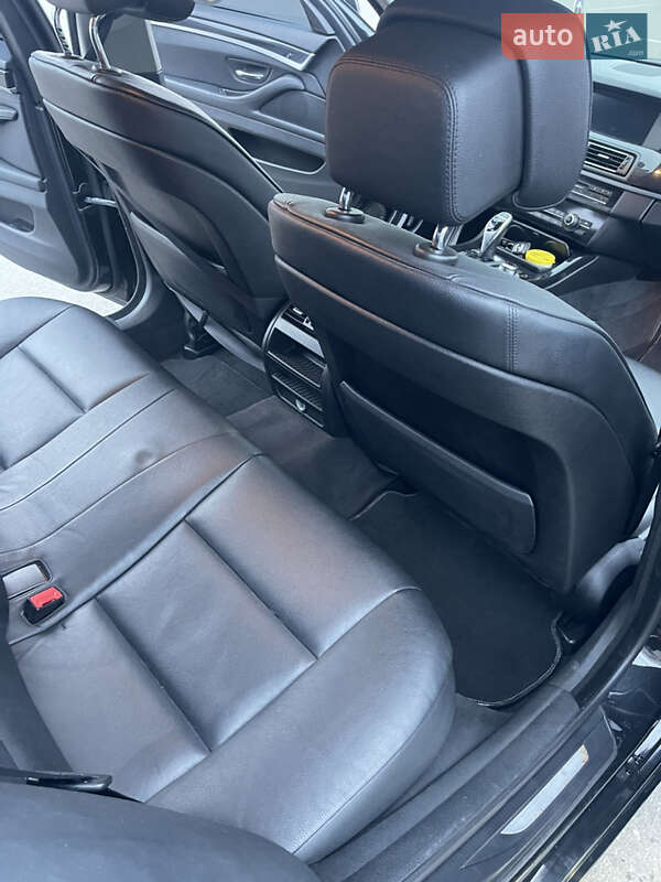 Седан BMW 5 Series 2013 в Киеве