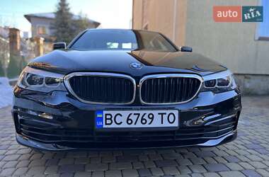 Седан BMW 5 Series 2018 в Львове