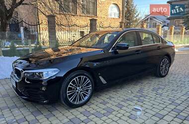 Седан BMW 5 Series 2018 в Львове