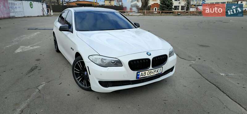 BMW 5 Series 2012