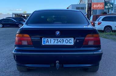 Седан BMW 5 Series 2000 в Борисполі