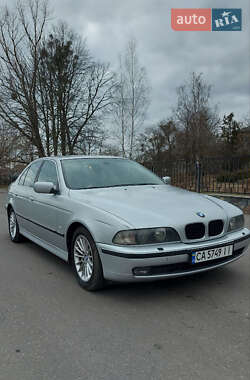 Седан BMW 5 Series 1999 в Звенигородці