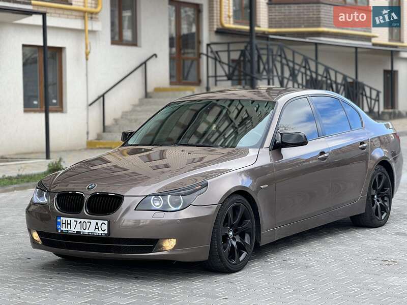 Седан BMW 5 Series 2006 в Чорноморську