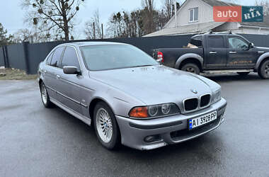 Седан BMW 5 Series 1996 в Обухове