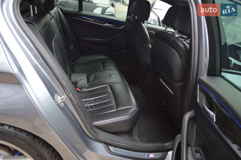 Седан BMW 5 Series 2017 в Львові