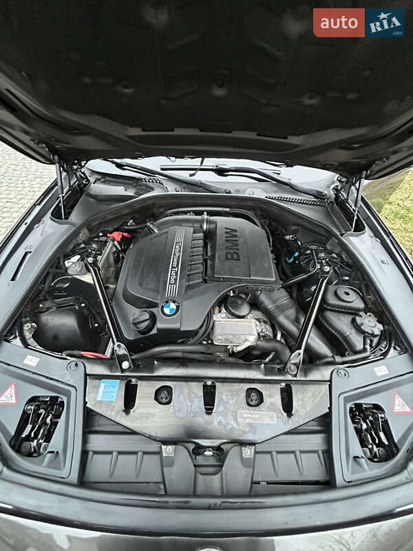 Седан BMW 5 Series 2010 в Первомайске фото 5 Седан BMW 5 Series 2010 в Первомайске