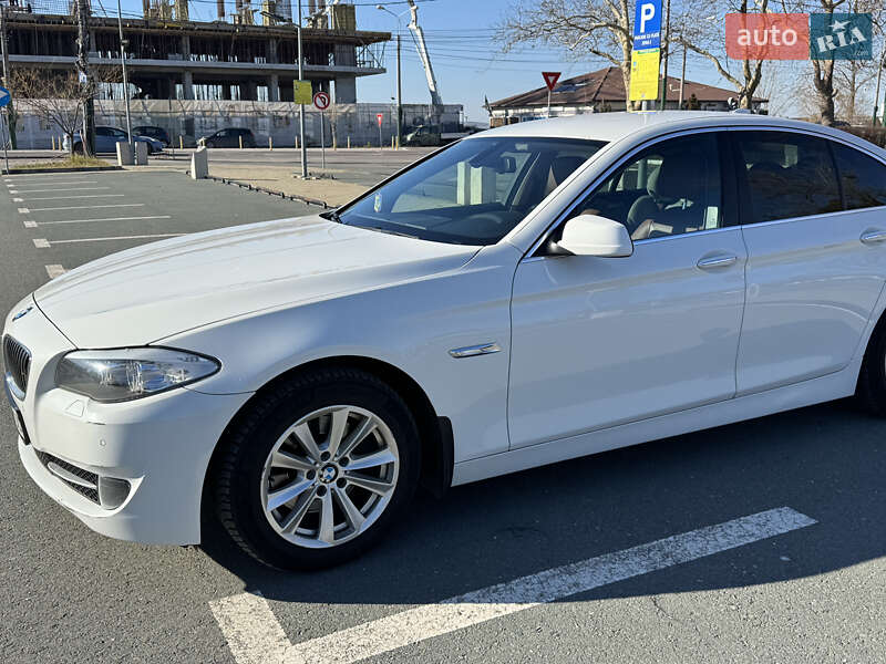 Седан BMW 5 Series 2012 в Києві