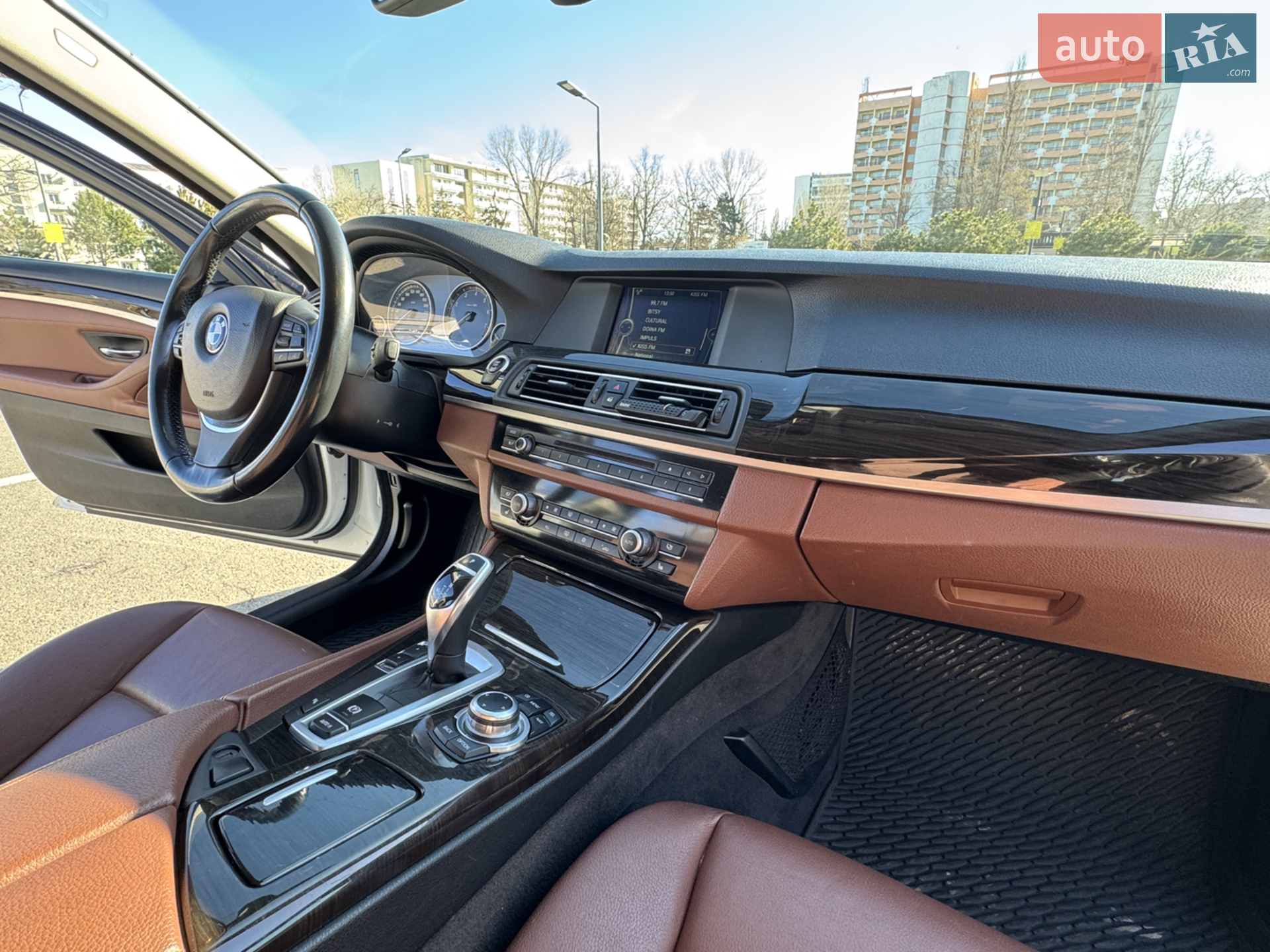 2012 BMW 5er - мініатюра 32