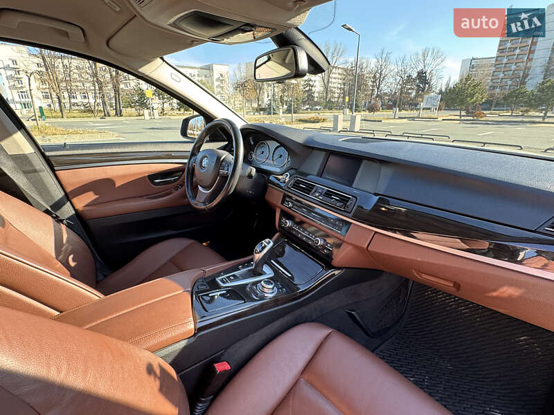 Седан BMW 5 Series 2012 в Києві