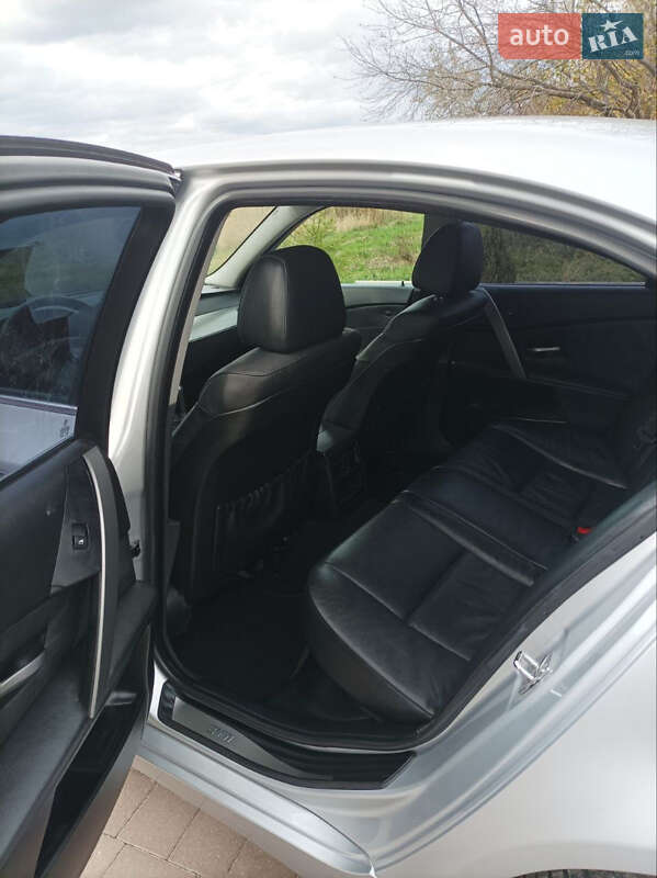 Седан BMW 5 Series 2004 в Ивано-Франковске