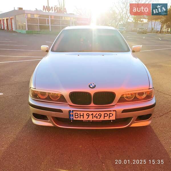 Седан BMW 5 Series 1998 в Одессе