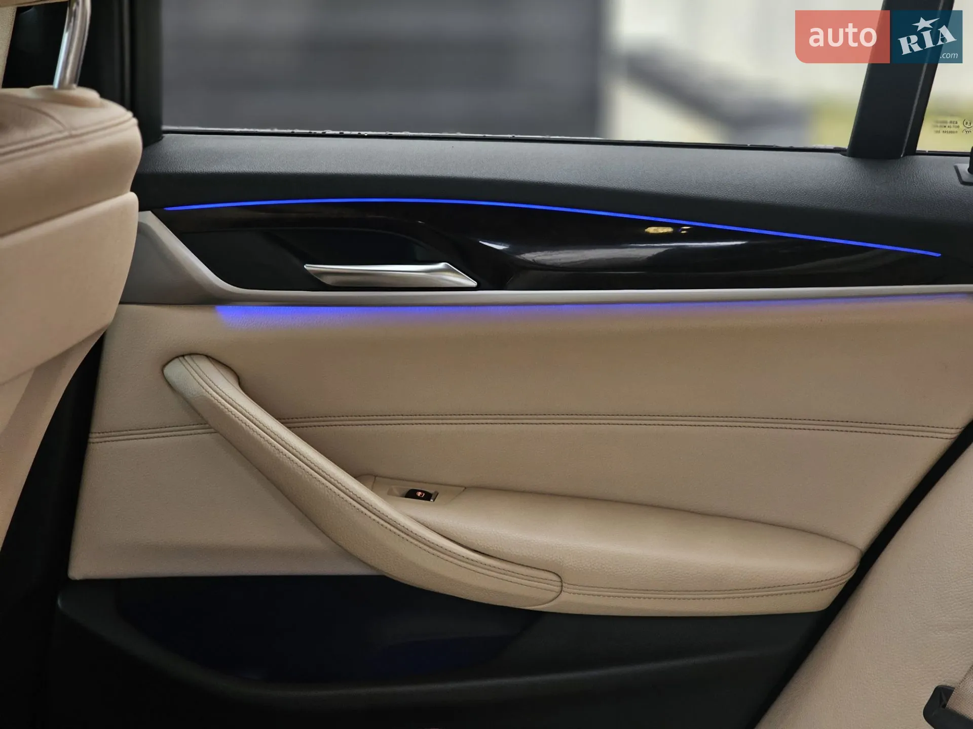 2017 BMW 5er - мініатюра 38