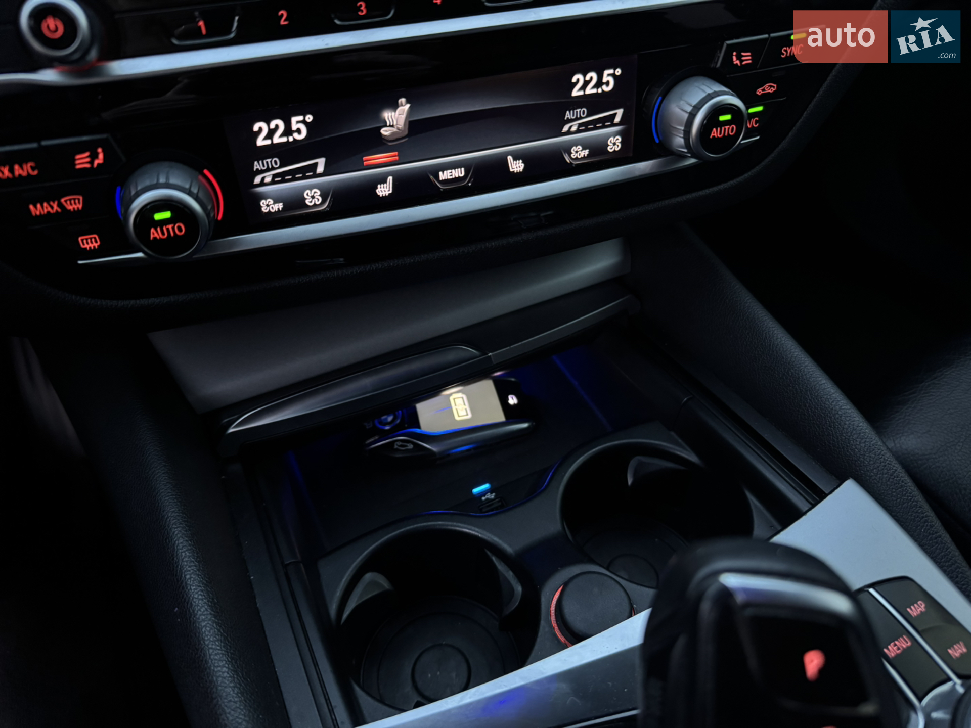 2017 BMW 5er - мініатюра 31