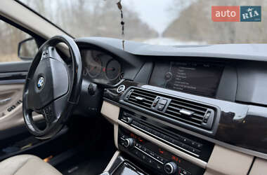 Седан BMW 5 Series 2011 в Золочеві