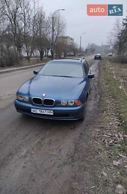 Универсал BMW 5 Series 2001 в 