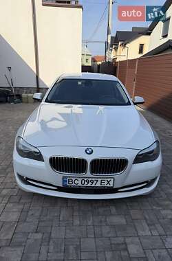 Седан BMW 5 Series 2012 в Львове