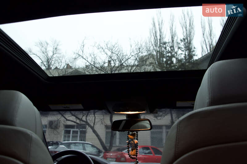 Седан BMW 5 Series 2012 в Киеве