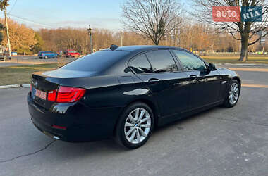 Седан BMW 5 Series 2011 в 