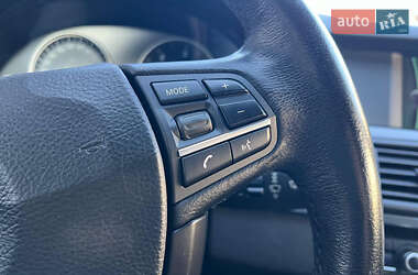 Седан BMW 5 Series 2011 в 
