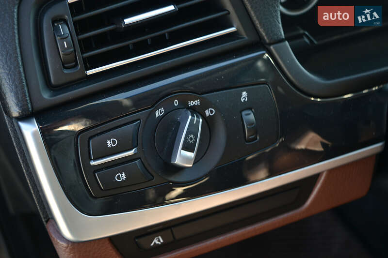 Универсал BMW 5 Series 2011 в Львове