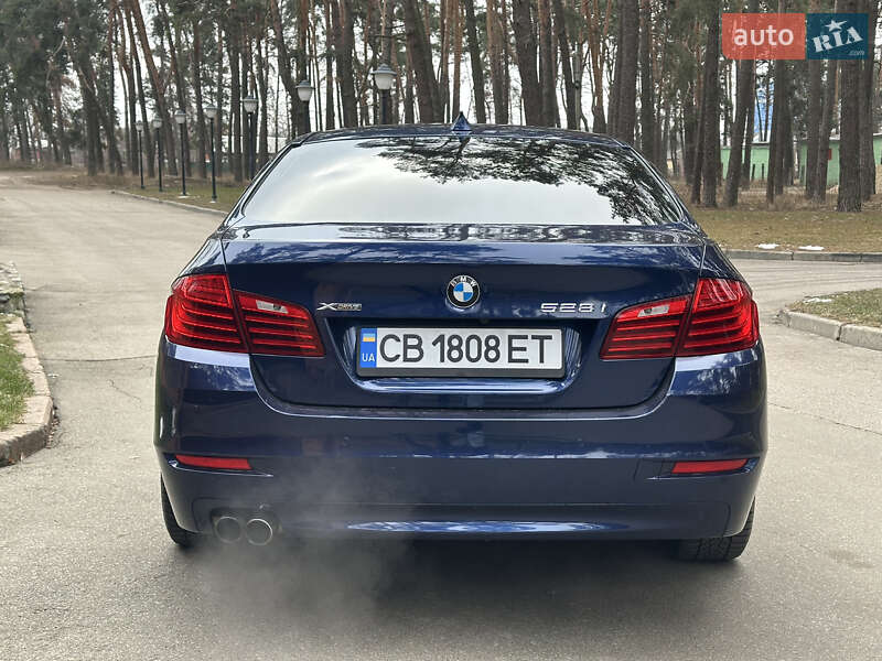 Седан BMW 5 Series 2015 в Чернигове