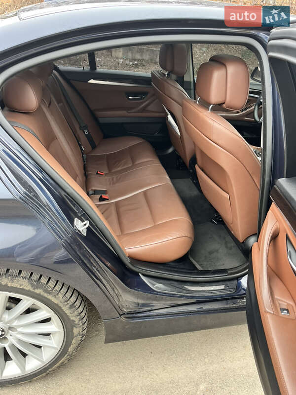 Седан BMW 5 Series 2013 в Виннице