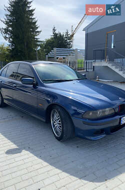 Седан BMW 5 Series 1999 в Новояворовске