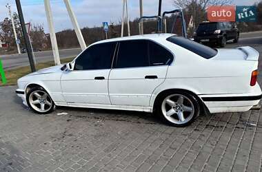 Седан BMW 5 Series 1989 в Фастові