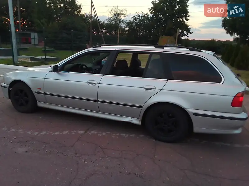 Универсал BMW 5 Series 2000 в 