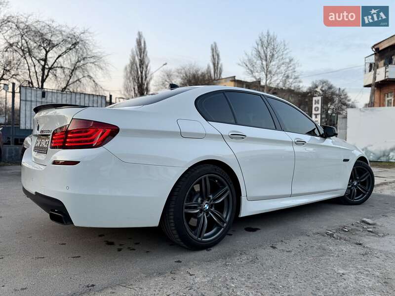 Седан BMW 5 Series 2014 в Одессе