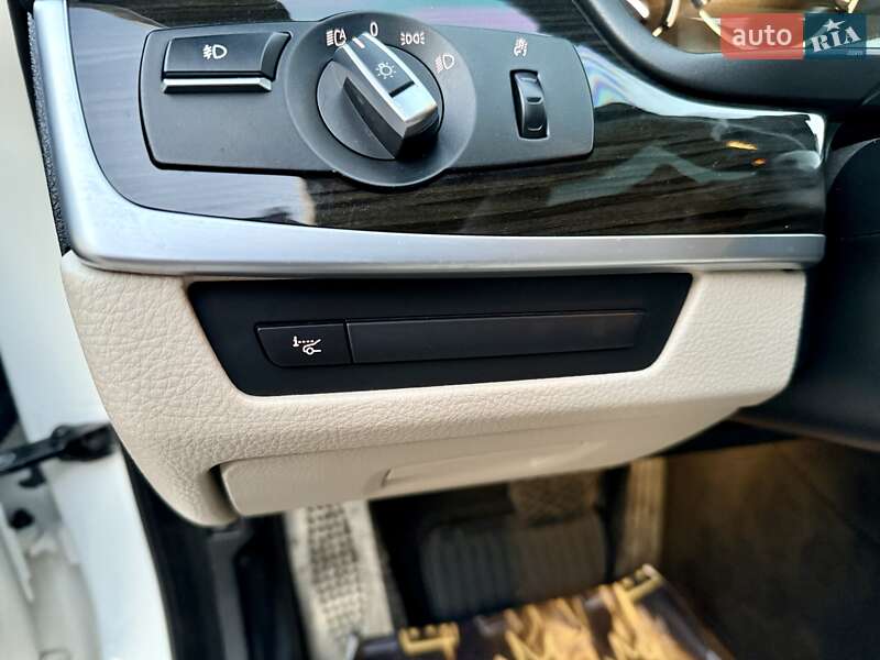 Седан BMW 5 Series 2014 в Одессе