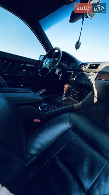 Седан BMW 5 Series 2003 в Ужгороде