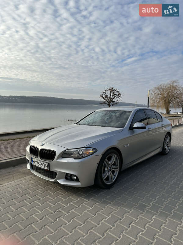 BMW 5 Series 2015
