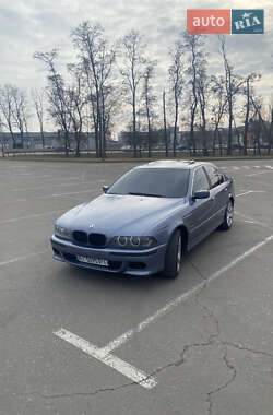 Седан BMW 5 Series 2001 в Києві