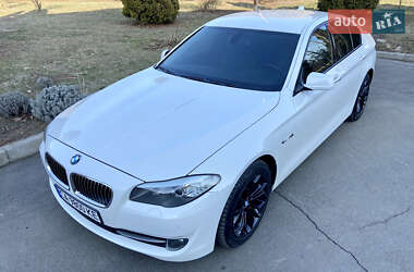 Седан BMW 5 Series 2011 в Умані