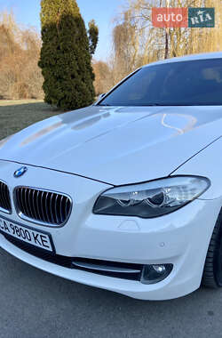 Седан BMW 5 Series 2011 в Умані