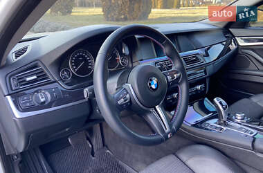 Седан BMW 5 Series 2011 в Умані