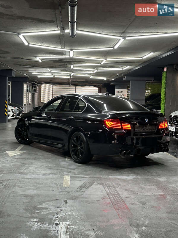 Седан BMW 5 Series 2014 в Одессе