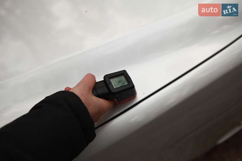 Седан BMW 5 Series 2002 в Киеве фото 108 Седан BMW 5 Series 2002 в Киеве